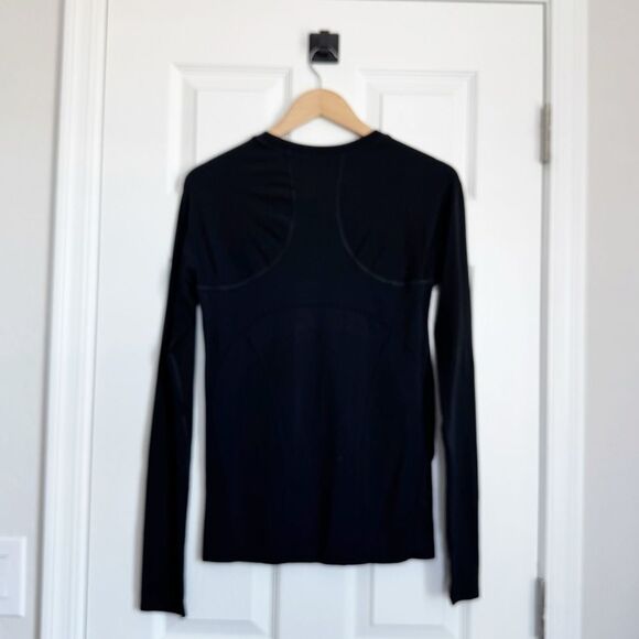 Athleta Momentum Top In Black Size S - Picture 6 of 7